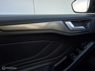 Ford Focus FORD FOCUS WAGON 1.5 ECOBLUE TITANIUM/KEYLESS/TREKHAAK/CAMERA/LED/CARPLAY - afbeelding nr 39