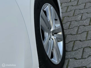 Peugeot 208 PEUGEOT 208 1.2 PURETECH ACTIVE/AIRCO/TREKHAAK/NAVI/PDC/LED/BLUETOOTH - afbeelding nr 11