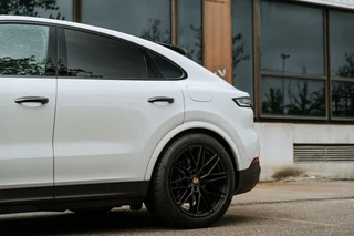 Porsche Cayenne Porsche Cayenne Coupé 3.0 V6 TURBO HYBRIDE S 470pk - afbeelding nr 12
