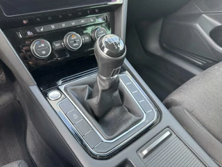 Volkswagen Passat Volkswagen Passat Variant 1.4 TSI Business Edition Trekhaak - afbeelding nr 17