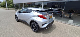 Toyota C-HR Toyota C-HR 1.8 Hybrid Style NLauto | All-in - afbeelding nr 6