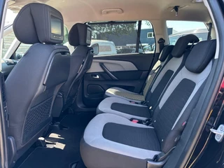Citroën Grand C4 Picasso Citroën Grand C4 Picasso 1.2 Zwart 2016 7-Persoons Trekhaak - afbeelding nr 20