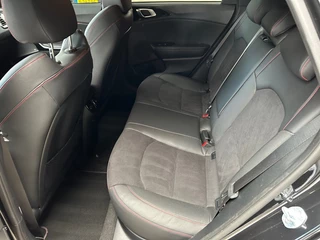 Kia Ceed Kia Ceed 1.6 T-GDI GT / 204PK Automaat / voll - afbeelding nr 15