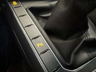 Volkswagen Polo Volkswagen Polo 1.0 TSI Highline Business R*R-Line*116PK*6-Versnellingen*17-Inch*Led* - afbeelding nr 26