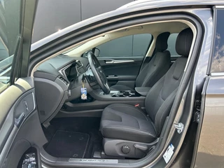 Ford Mondeo Ford Mondeo Wagon 1.5 Titanium LED Navi Cruise PDC Sfeerlicht Trekhaak - afbeelding nr 14