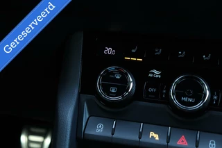 Škoda Karoq Skoda Karoq 1.5 TSI / 150 PK / Sportline / Virtual Cockpit / Camera / Trekhaak / Cruise Control / 18