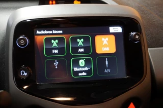 Toyota Aygo Toyota Aygo 1.0 VTT-I X-PLAY/ AIRCO - afbeelding nr 11