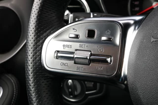 Mercedes-Benz GLC Mercedes-Benz GLC-klasse 300e 4MATIC AMG - CAMERA - SFEERVERLICHTING - afbeelding nr 27
