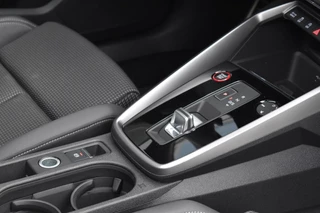 Audi A3 Audi A3 Sportback 2.0 TFSI S3 quattro Keyles Pano Sfeer ACC Camera - afbeelding nr 20
