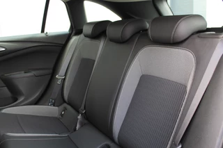 Opel Astra Opel Astra Sports Tourer 1.2 110pk Elegance Climate control , Camera , Cruise control , Stoel en stuur verwarming Bluetooth , LED dagrijverlichting , - afbeelding nr 12