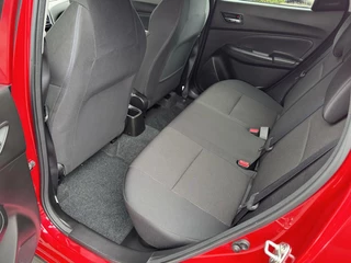 Suzuki Swift Suzuki Swift 1.4 Sport 1e Eigenaar Carplay Camera PDC LED - afbeelding nr 22