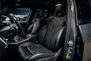 BMW X5 BMW X5 xDrive50e Prachtig samen gestelde X5 M stoelen, Dravit Grau - afbeelding nr 24