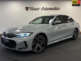 BMW 3 Serie 330e*Plug-in Hybride*Automaat*M-Pakket*Stoelverwarming*Head-Up*Leder*Camera*