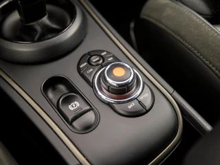MINI Countryman 192Pk Automaat (GROOT NAVI, CLIMATE, LEDER, STOELVERWARMING, SPORTSTOELEN, LED KOPLAMPEN, ZWART HEMEL, CRUISE, NIEUWE APK, NIEUWSTAAT) - afbeelding nr 28