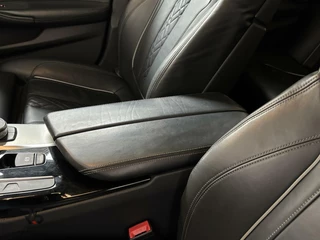 BMW 5 Serie BMW 5-Serie 530i High Executive Edition | Navi | M | LED | Pano | Leder | ACC | Camera | Harman Kardon | Head-up | Keyless | Org. NLD. | - afbeelding nr 30