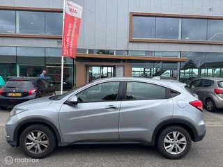 Honda HR-V Honda HR-V 1.5 i-VTEC Elegance Hoge instap , naviagtie , Bluetooth , trekhaak , Electr Ramen , Deur vergrendeling met Afstand - afbeelding nr 2