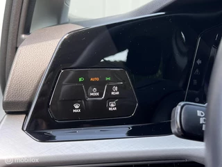 Volkswagen Golf Volkswagen Golf 1.5 TSI Life Business|ACC|stoelverwarming|17 - afbeelding nr 29