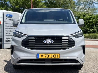 Ford Transit Custom Ford Transit Custom 320 2.0 TDCI L2H1 Limited | 136pk | Trekhaak | Driver Assistance Pack Premium | Stuurwielverwarming | Stoel - Bank | Achteruitrijcamera - afbeelding nr 2