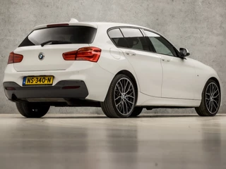 BMW 1 Serie Automaat (GROOT NAVI, M PAKKET, HARMAN/KARDON, ALCANTARA SPORTSTOELEN, ADAPTIVE CRUISE, GETINT GLAS, PARKEERSENSOREN, NIEUWSTAAT) - afbeelding nr 5