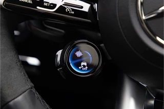 Mercedes-Benz C-Klasse Mercedes-Benz C-Klasse AMG 63 S E Performance 680pk Premium Plus, Head-up, Vierwielsturing, Carbon, Burmester VOL - afbeelding nr 53