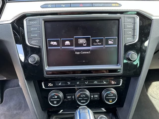 Volkswagen Passat Volkswagen Passat Variant 1.4 TSi PHEV GTE Highline Camera Leder - afbeelding nr 23