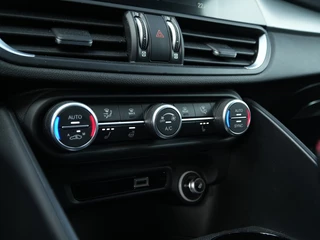 Alfa Romeo Giulia - afbeelding nr 45