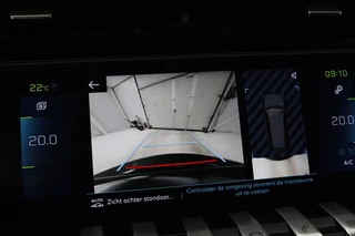 Peugeot 508 Peugeot 508 1.6 HYbrid Allure | Stoelverwarming | Carplay | Camera | Trekhaak | Navigatie | Climate control | Half leder | Cruise control | PHEV - afbeelding nr 17