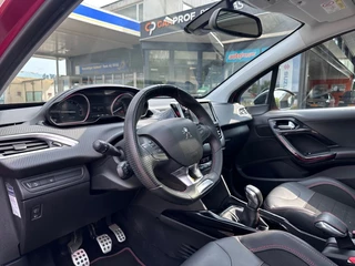 Peugeot 2008 Peugeot 2008 1.2 Puretech GT-Line '' Trekhaak - Camera - Leer '' - afbeelding nr 11