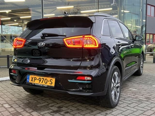 Kia e-Niro Kia e-Niro ExecutiveLine 64kWh Clima Cruise Leder Dealer NAP - afbeelding nr 12