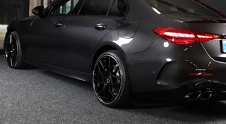 Mercedes-Benz C-Klasse Mercedes-Benz C-klasse 300 e AMG 63 Look / 360 Camera / Acc / Lane Assist / Elek Stoelen / Leder / Open Pano / Dode Hoek / 20 Inc - afbeelding nr 47