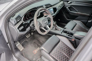 Audi RSQ3 Audi RS Q3 RS Q3 2.5 TFSI PANO RS STOELEN B&O ACC SPORTUITLAAT 360CAMERA TREKHAAK - afbeelding nr 16