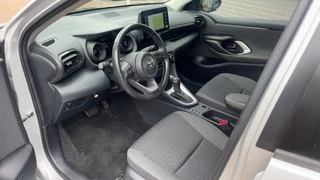 Toyota Yaris Toyota Yaris ,Cruise adap, PDC, Camera, le 1.5 Hyb. Bns Plus - afbeelding nr 25