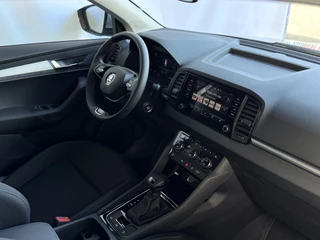 Škoda Karoq Škoda Karoq 1.5 TSI 150PKLED VIR.COCKPIT CARPLAY NAVI CAMERA ELEK.KLEP STOEL/STUUR VERW. LMV 2025 - afbeelding nr 30