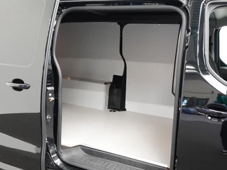 Peugeot Expert Peugeot Expert 2.0 BlueHDI 145pk L3 Automaat Airco Navigatie Cruise control Trekhaak Carplay - afbeelding nr 40