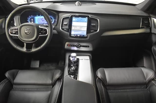 Volvo XC90 Volvo XC90 T8 455PK AWD Ultra Dark | Trekhaak | Luchtvering | Bowers & Wilk - afbeelding nr 3