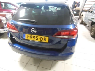 Opel Astra Opel Astra Sports Tourer 1.4 Business Edition AUTOMAAT Staat in De Krim - afbeelding nr 4