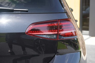 Volkswagen Golf Volkswagen Golf 7.5 GTI 2.0 TSI GTI Performance 245PK Pano/DYNa/Trkhk/Cam - afbeelding nr 23