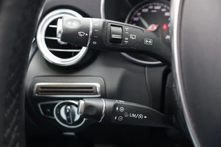 Mercedes-Benz GLC Mercedes-Benz GLC 250 4MATIC | AMG | Leer | Cruise | LED - afbeelding nr 21