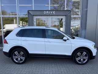 Volkswagen Tiguan Volkswagen Tiguan 1.4 TSI ACT DSG Highline Virtual|Nav|Trekhaak|Led - afbeelding nr 27