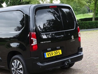 Peugeot Partner Peugeot Partner 1.5 BlueHDI automaat / Asphalt luxe pakket / 2020 - afbeelding nr 32