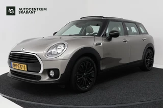 MINI Clubman Mini 1.5 Cooper Automaat (PANORAMADAK, GROOT-NAVIGATIE, LEDER, PARKEERSENSOREN)