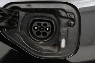 Škoda Octavia Skoda Octavia 1.4 TSI RS iV PHEV | Head-Up |  Stoel & stuurverwarming | Adaptive cruise | Standkachel | Matrix LED | Massage | Alcantara | Camera | Carplay | Memory | Canton Sound | Virtual Cockpit | Side Assist - afbeelding nr 35