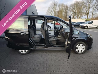 Ford Tourneo Courier Ford Tourneo Courier 1.0 / 2019 / Titanium / New Editions / - afbeelding nr 28
