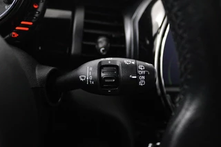 MINI Cooper Mini Mini 1.5 Cooper (CRUISE CONTROL, NAVIGATIE, BLUETOOTH, CLIMATE CONTROL, NL-AUTO) - afbeelding nr 13
