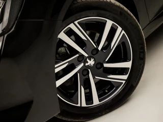 Peugeot 208 (APPLE CARPLAY, GROOT NAVI, 360 CAMERA, LEDER, GETINT GLAS, SPORTSTOELEN, LM VELGEN, LED KOPLAMPEN, LANE ASSIST, PARKEERSENSOREN, NIEUWSTAAT) - afbeelding nr 17