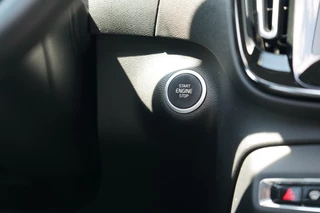 Volvo XC40 Volvo XC40 1.5 T5 Twin Engine Inscription - Panoramisch schuif/kanteldak - Stoelverwarming - Parkeercamera - Standkachel met timer - Adaptieve cruise control met BLIS - Elektrisch verstelbare stoelen - afbeelding nr 7