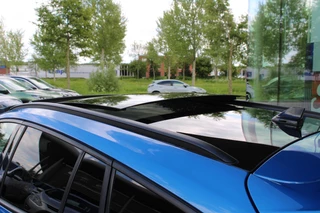 Ford Focus Ford Focus 2.0 EcoBlue 150pk ST-Line X Wagon | Panoramadak | Adaptive LED | Adaptive cruise control | 18 inch met rode remklauwen | Adaptive LED | Half lederen bekleding | Winter Pack | Camera - afbeelding nr 38