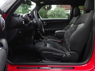 MINI 3-deurs MINI 3-deurs Mini 1.5 automaat / JCW ed. 2014 / LED *NAP* - afbeelding nr 10