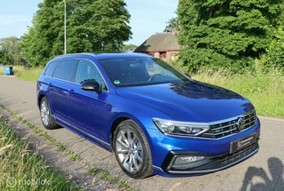 Volkswagen Passat Volkswagen Passat Variant 2.0 TSI 4Motion  / R-Line / Pano - afbeelding nr 4