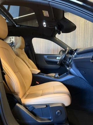 Volvo XC40 Volvo XC40 1.5 T5 Twin Engine R-Design PANO 360 leder hybrid - afbeelding nr 37